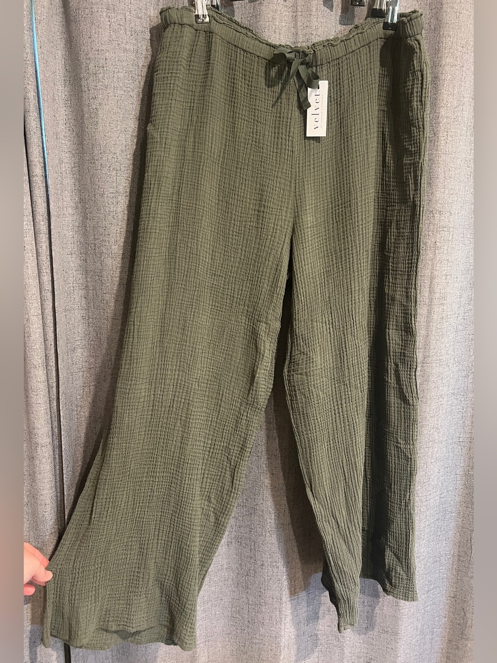Velvet by Graham & Spencer, NWT Olive Green Jogger Pants